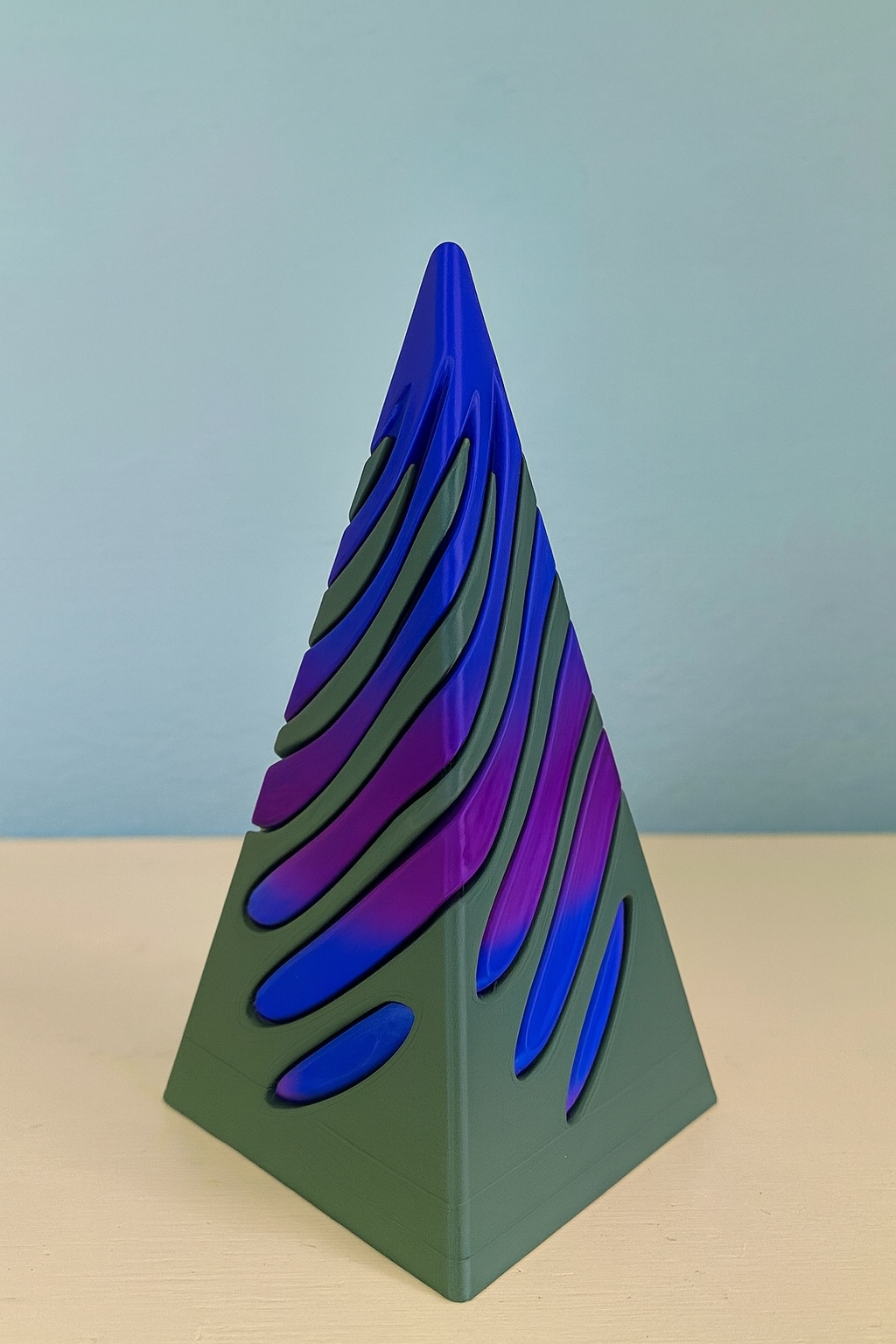 Square Bottom XL Infinity Spiral