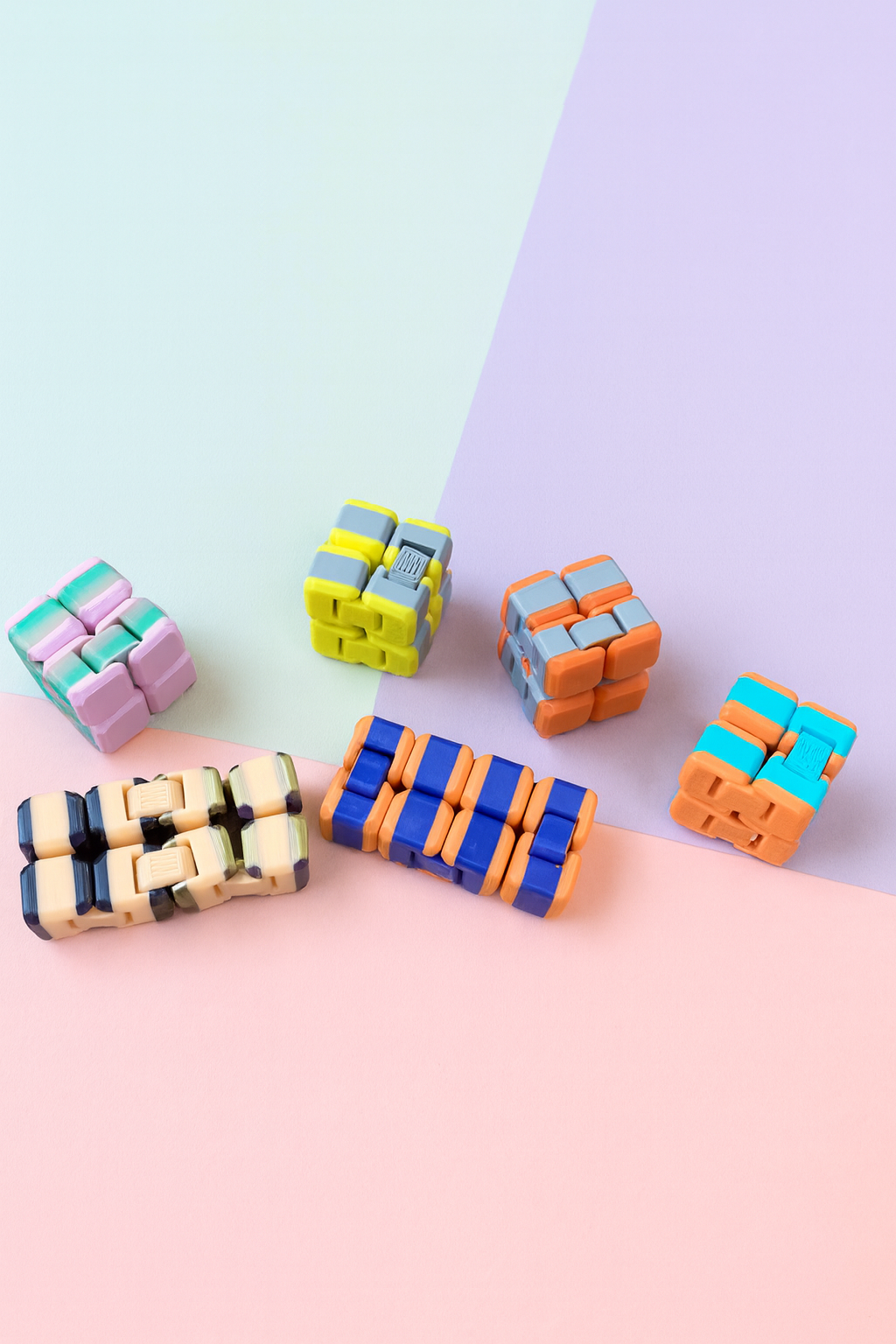 Mini infinity cube