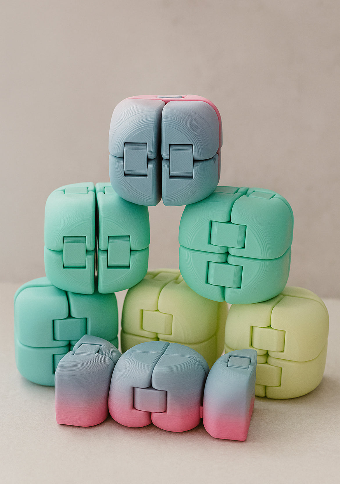 Rounded Edge Matte Infinity Cube (Silent)