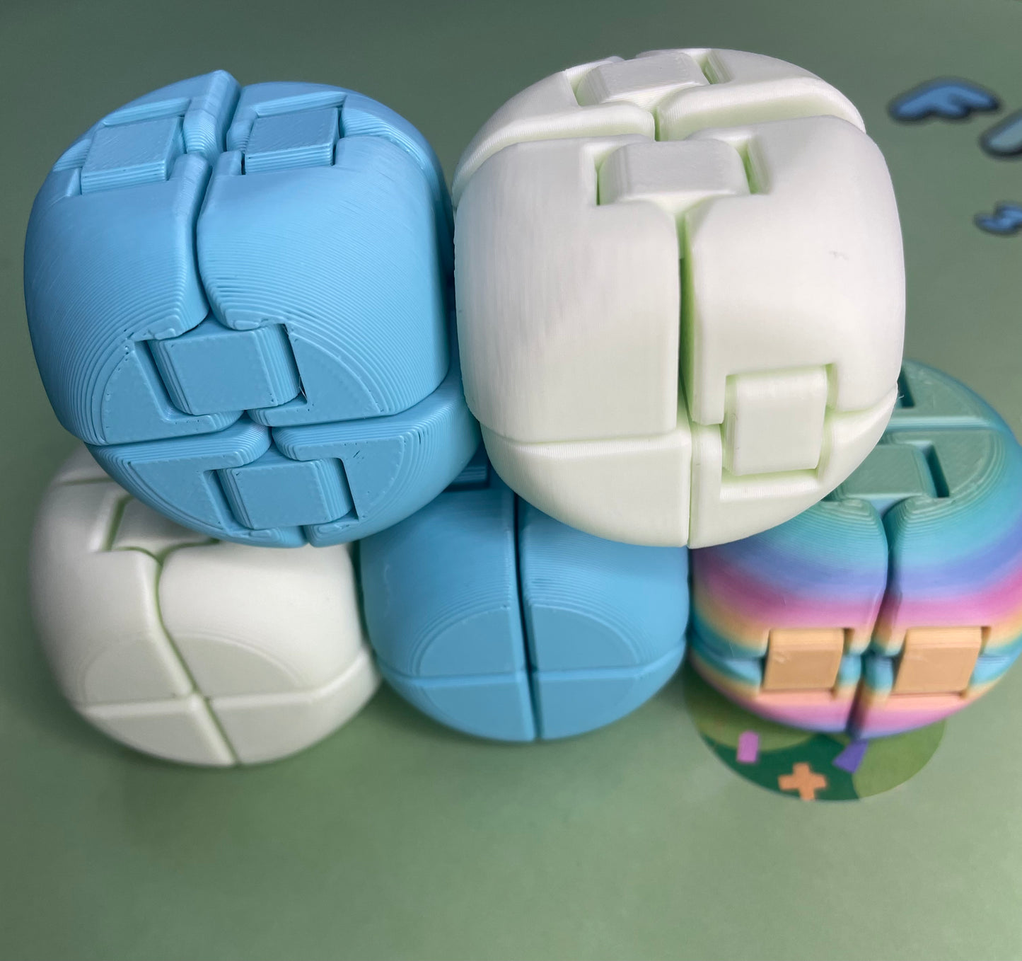 Rounded Edge Matte Infinity Cube (Silent)