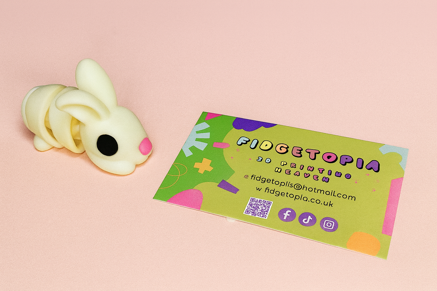 WIGGLERZ - Rosie the Rabbit