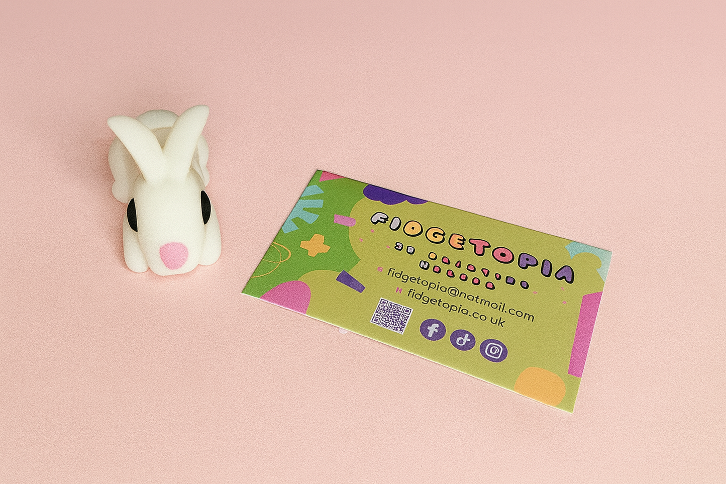 WIGGLERZ - Rosie the Rabbit
