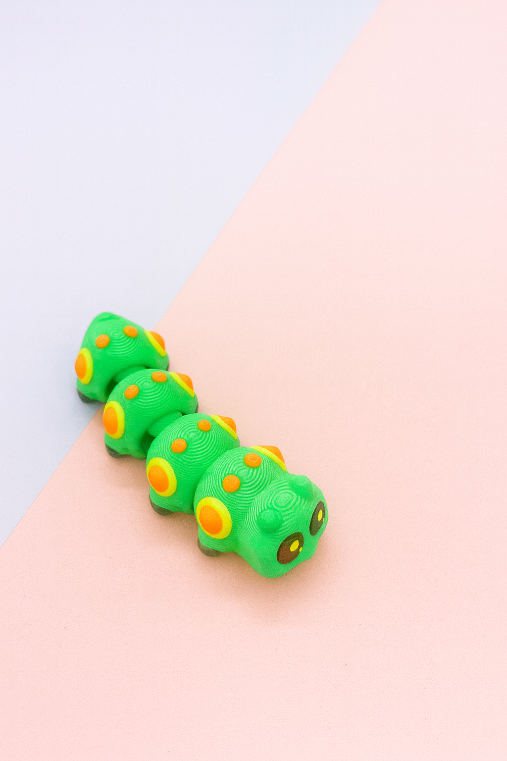 WIGGLERZ - Colin the Caterpillar π