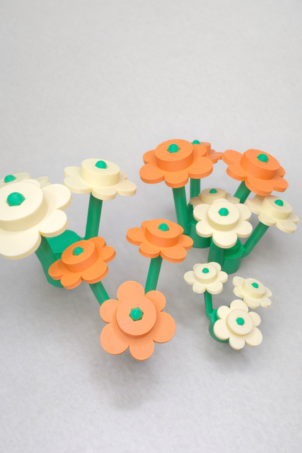 Giant Big Brick Style Flowers - Large