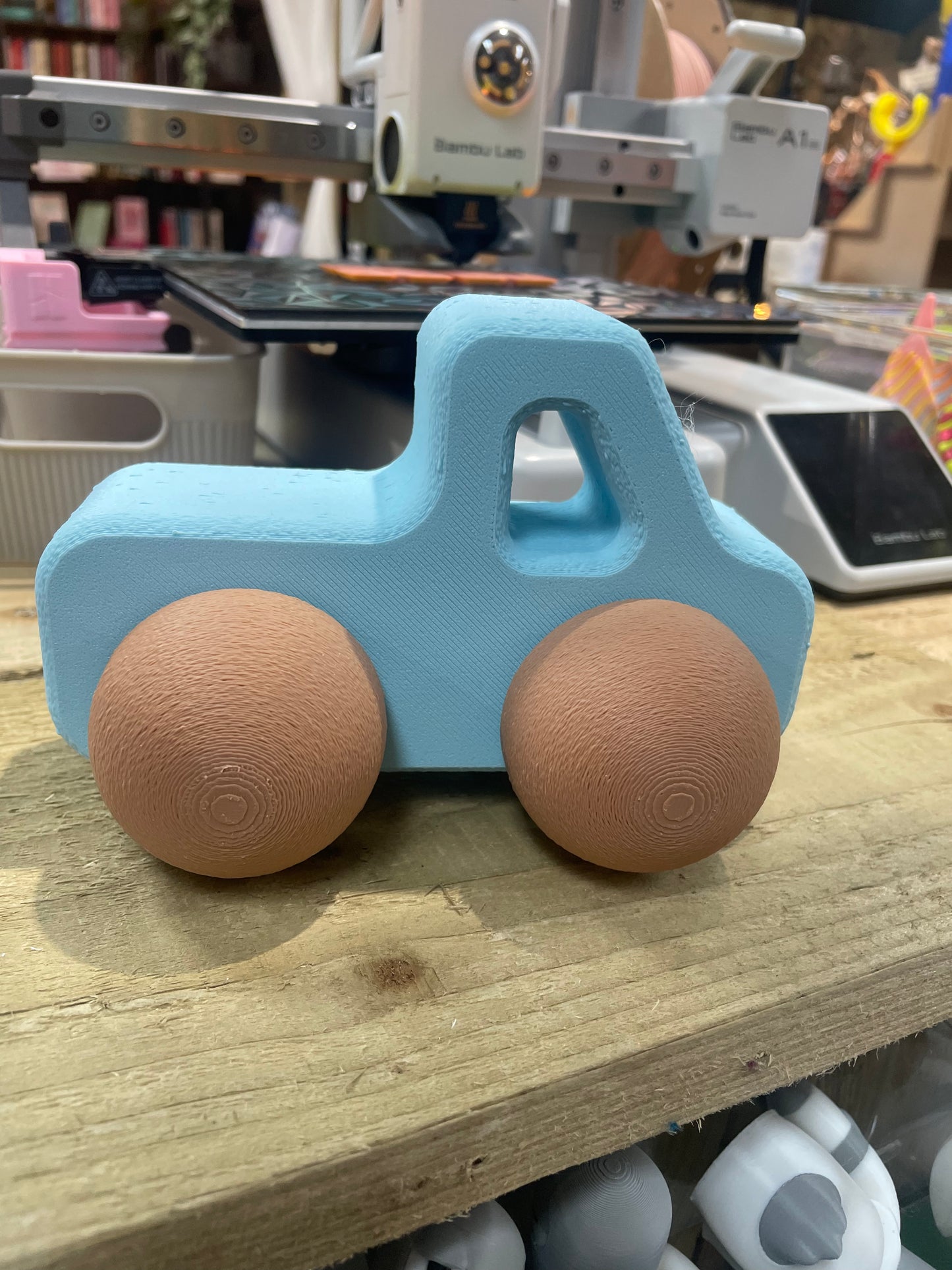 Chunky Cruisers
 🚗 🚎 🛻