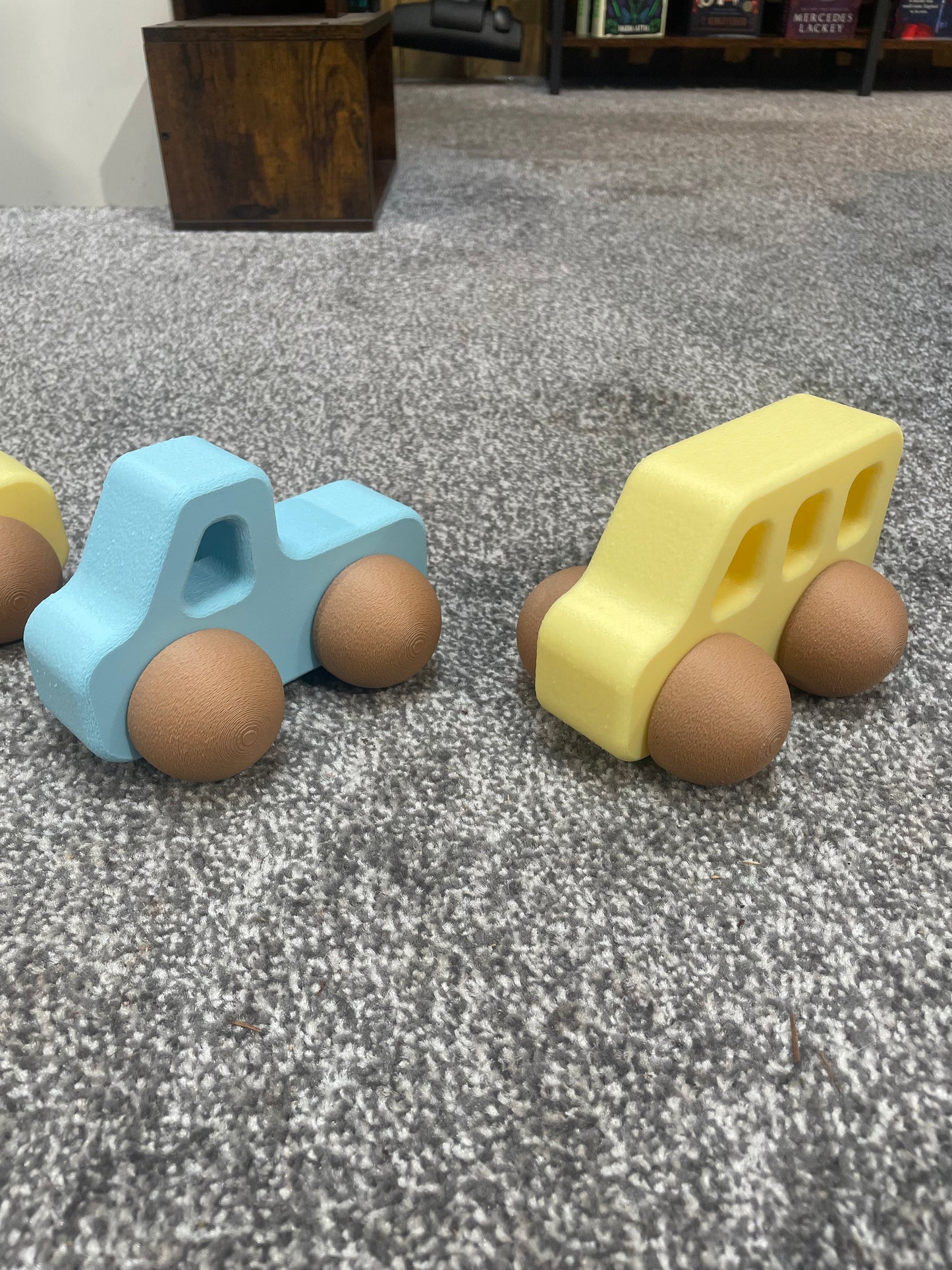 Chunky Cruisers
 🚗 🚎 🛻