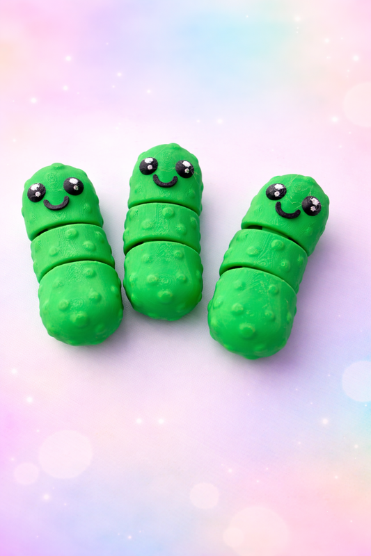 WIGGLERZ Polly the pickle 🥒 Fidget Toy – Articulated Sensory Desk Toy for ADHD, Anxiety & Stress Relief