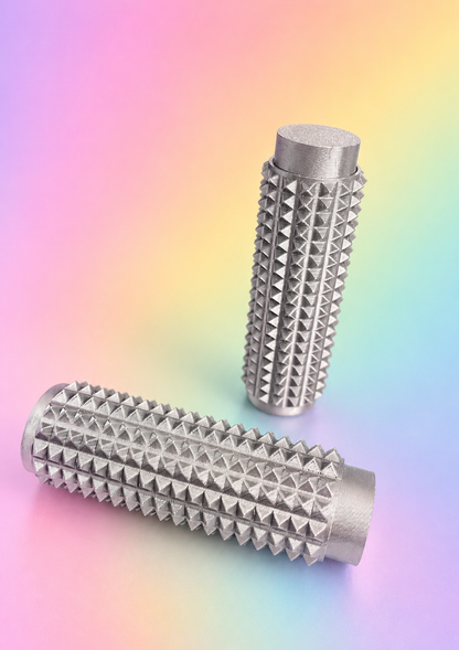 High Spiked Pain Stim with added Clicker Fidget Toy