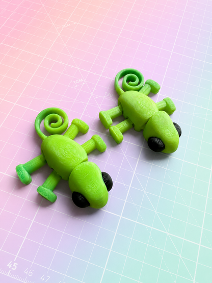 WIGGLERZ Charles the Chameleon 🦎 Fidget Toy – Articulated Sensory Desk Toy for ADHD, Anxiety & Stress Relief