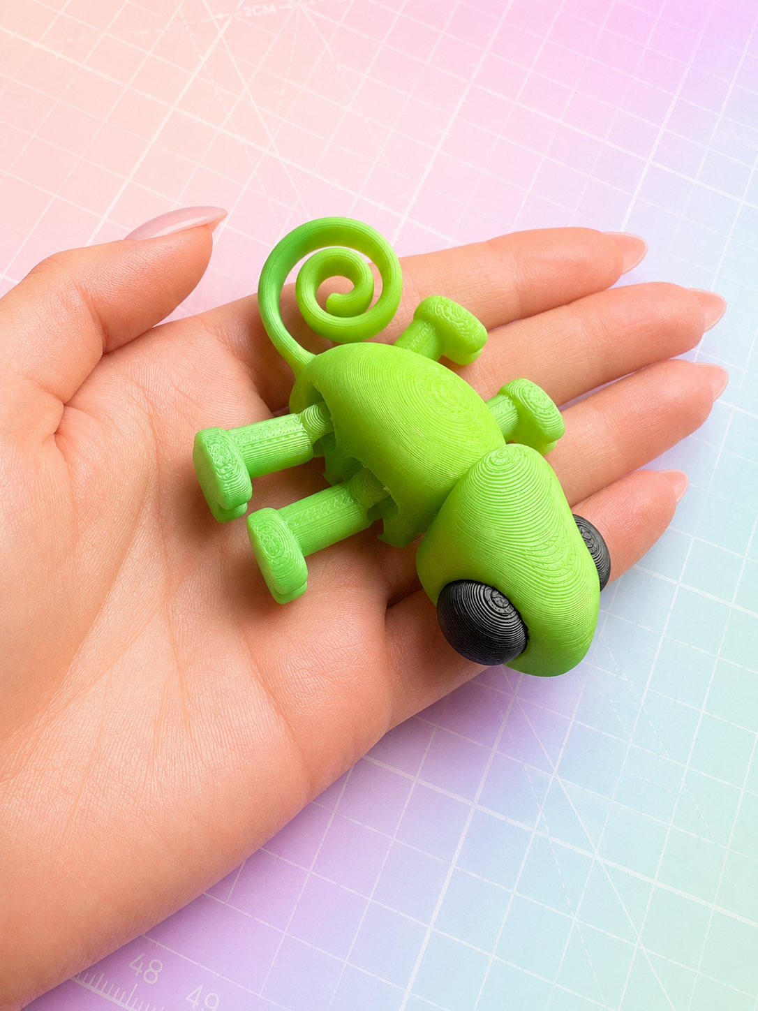 WIGGLERZ Charles the Chameleon 🦎 Fidget Toy – Articulated Sensory Desk Toy for ADHD, Anxiety & Stress Relief