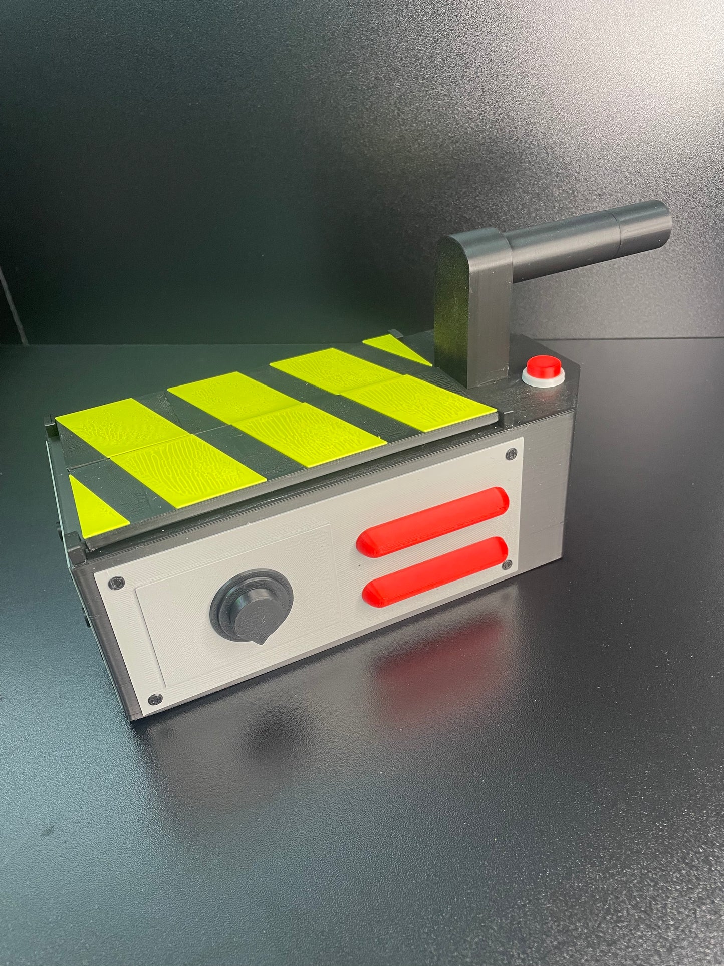 Ghostbuster Ghost Trap (Cosplay)